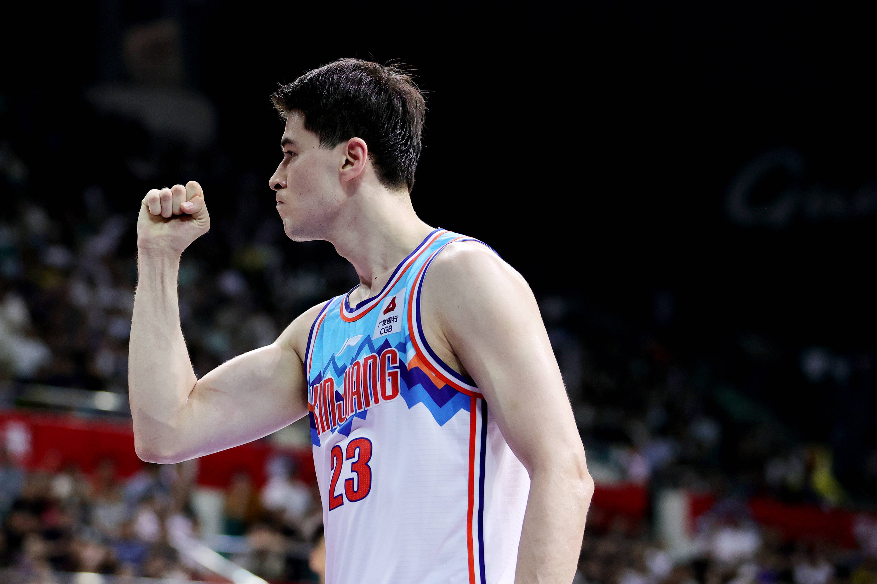 关于浙江稠州发布备战花絮;转会期绝杀压哨;欧联任务艰巨;年轻球员得到机会的信息 关于浙江稠州发布备战花絮;转会期绝杀压哨;欧联任务艰巨;年轻球员得到机会的信息